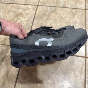 On Running Women's Gray Sneakers